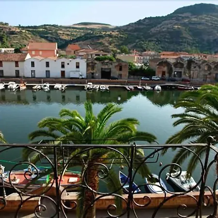 Corte Fiorita Diffuso 3*