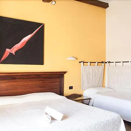 Corte Fiorita Diffuso Hotel Bosa