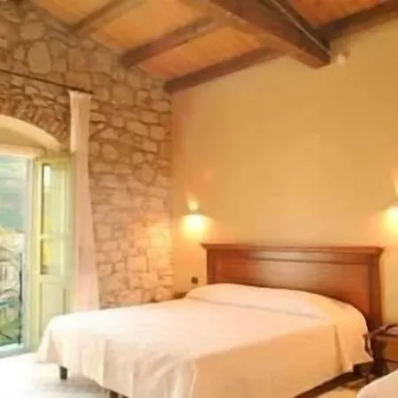 Hotel Corte Fiorita Diffuso 3*