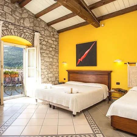 Hotel Corte Fiorita Diffuso